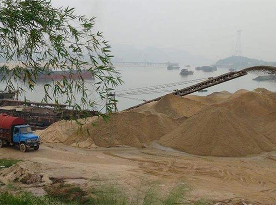 非法盜采河砂5000余方，涉案價值500萬！湖北一盜采河砂團伙被抓